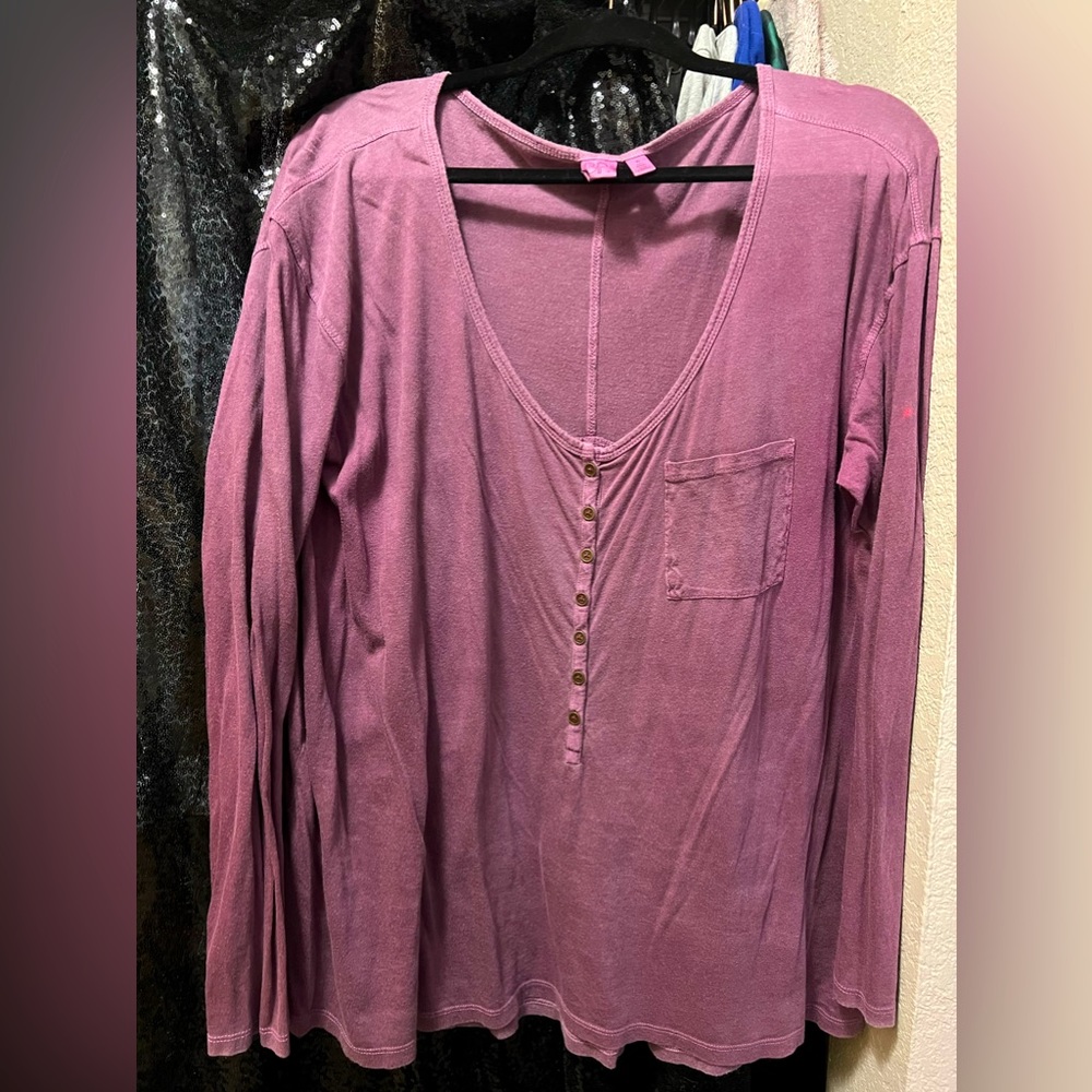 OVERSIZED BURGUNDY SHIRT